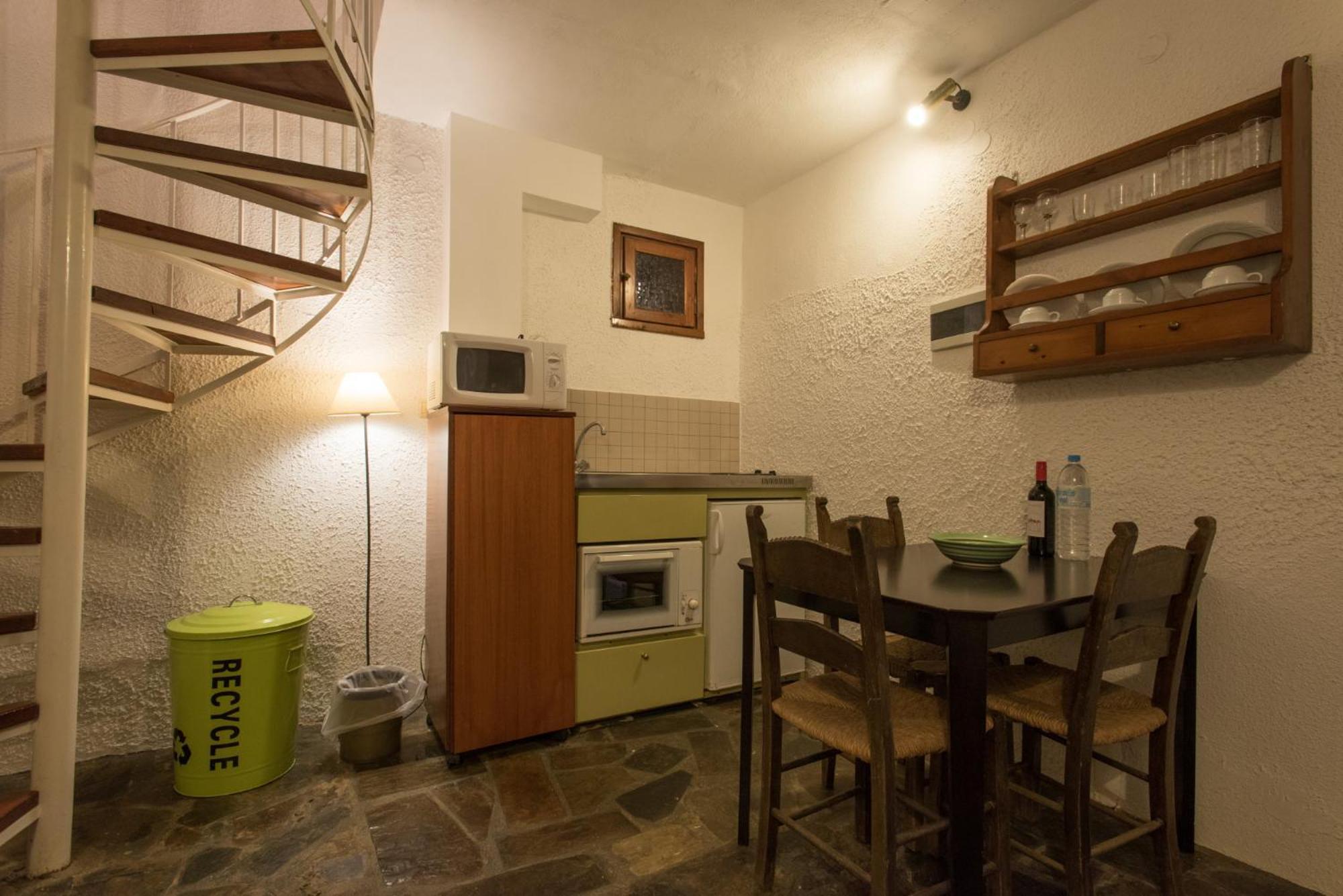 Proimos Maisonnettes Platanés Rum bild